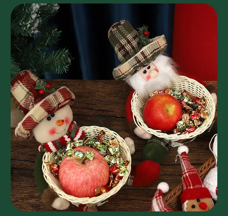 Christmas decoration: Santa Clauss candy baskets