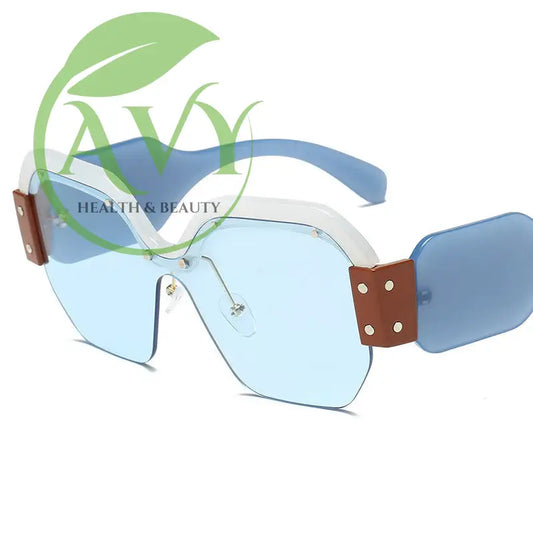 SMU09S Ladies Large Frame Sunglasses - Stylish One-Piece Design